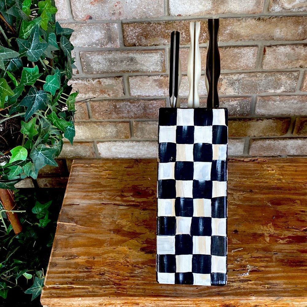 Hand Painted Knife Block - Picture 3 of 4